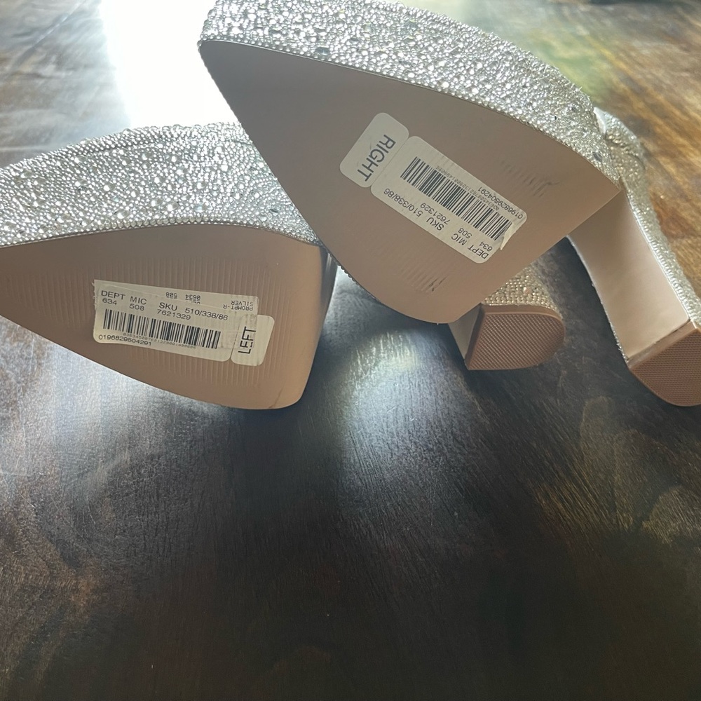 Steve Madden Prompt Rhinestone Platform Pumps - Picture 9 of 9